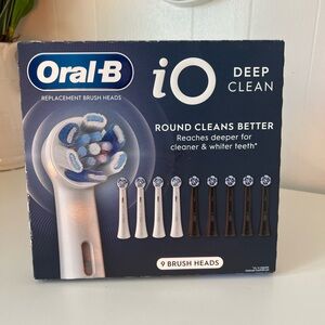 Oral B Replacement Brush Heads iO Deep Clean Round 9 Pack New Open Box